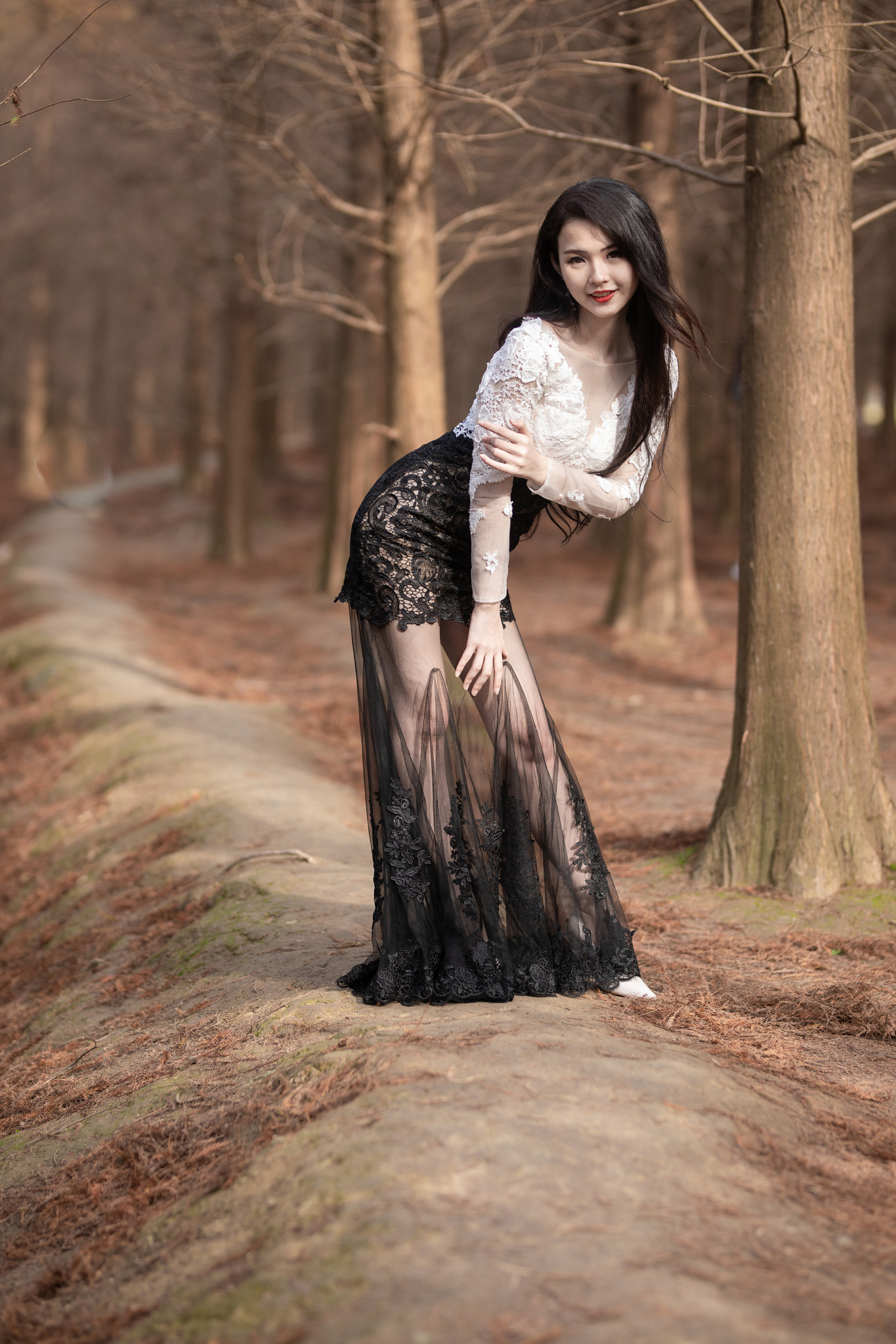 沈秋國作品  邻家女孩杨宓凌